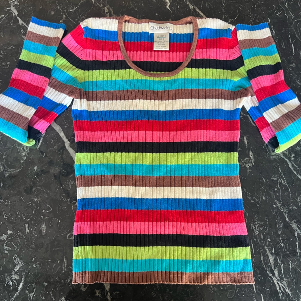 vintage rainbow/colorful top 🌈